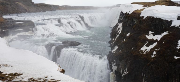 14.04.22 Golden Circle: Gulfoss, Geysire und Thingvellir