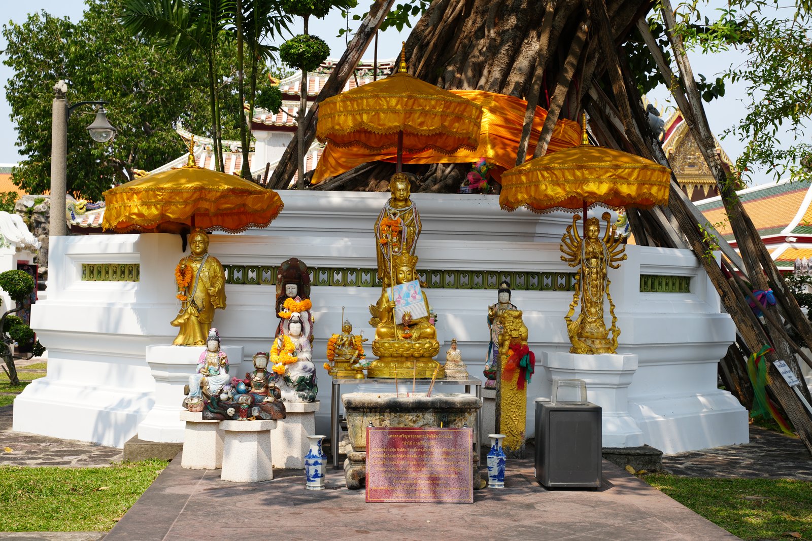 Kleiner Schrein im Wat Pho