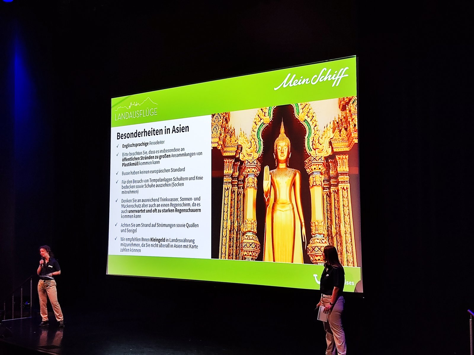 Ausflugspräsentation im Theater