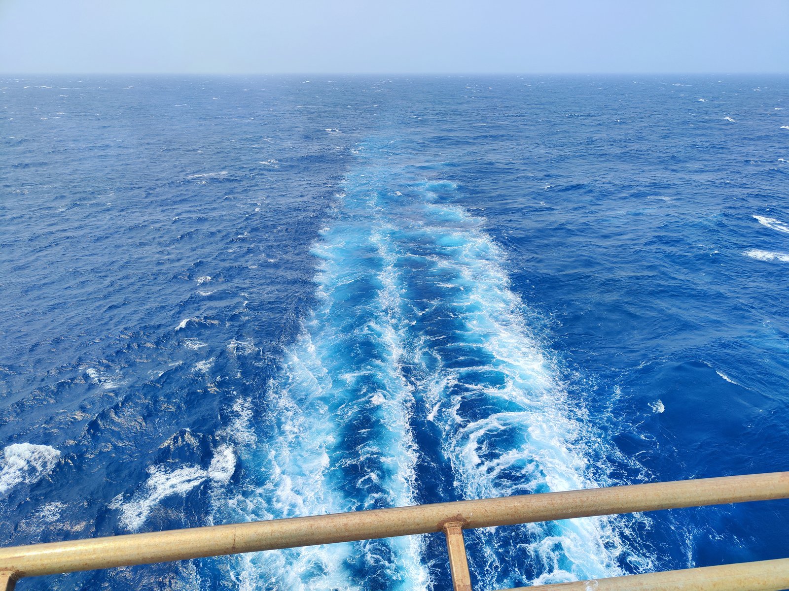 Das Kielwasser der Mein Schiff 5