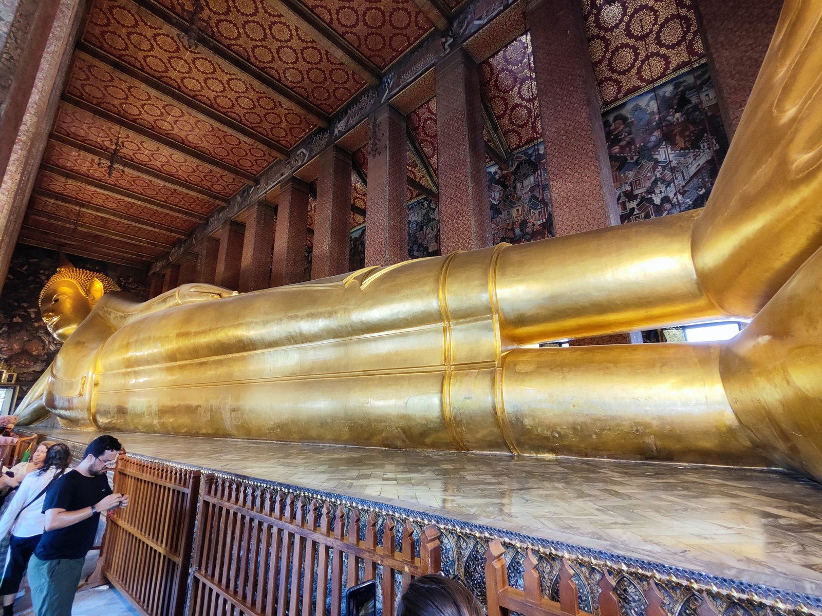 46 Meter lang und ganz mit Gold überzogen