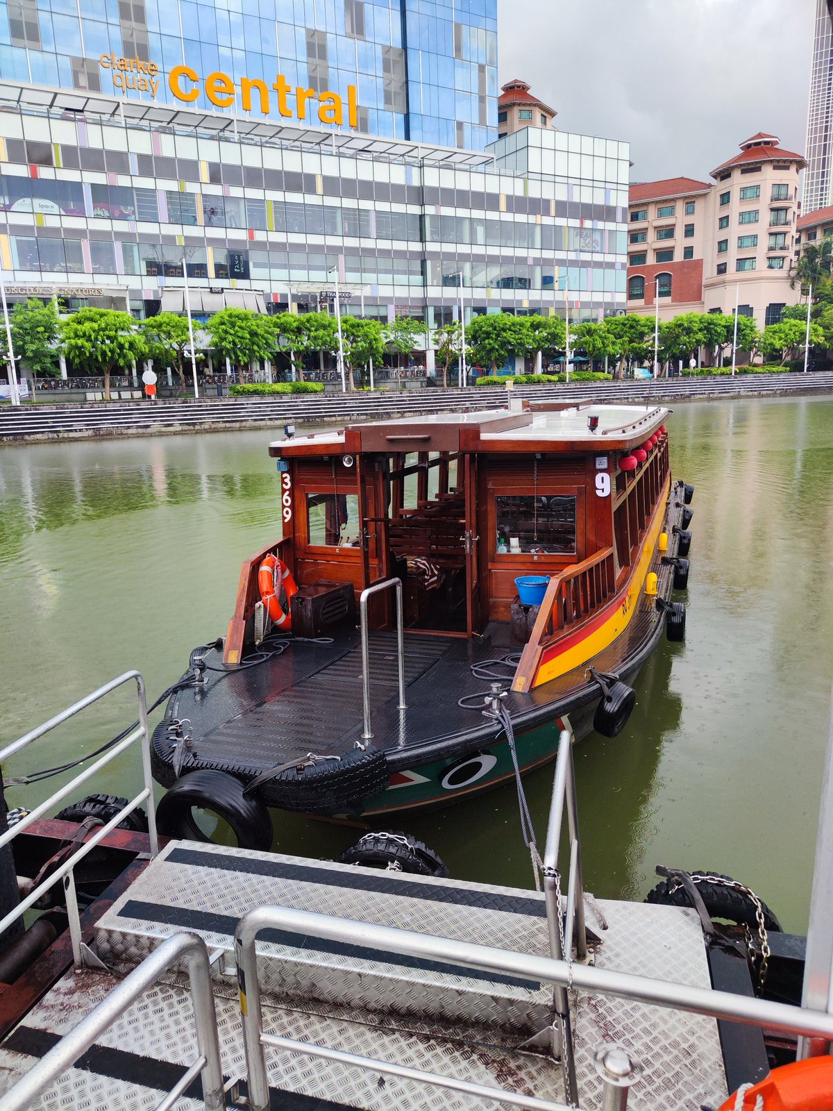 Mit dem Bumboat auf dem Singapore River