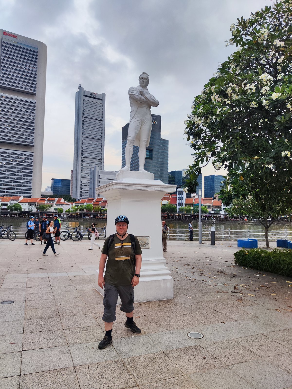 An der Statue von Stamford Raffles