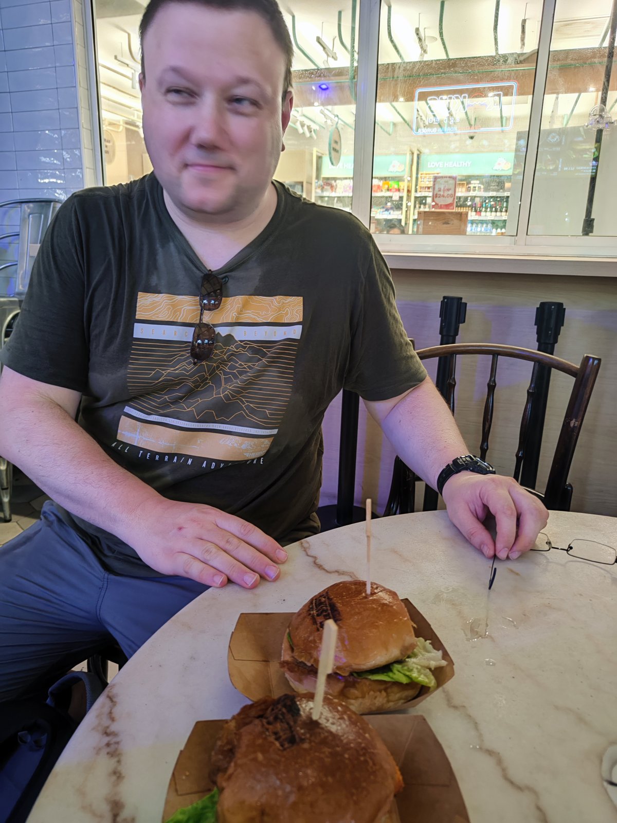 Frank mit Burger