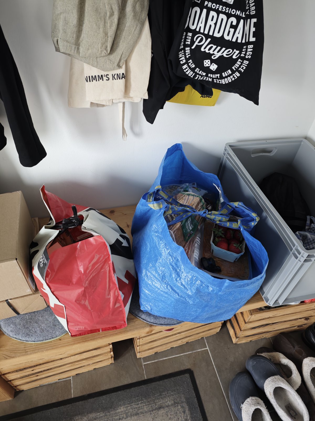 Wieder zu Hause, jetzt wird ausgeräumt