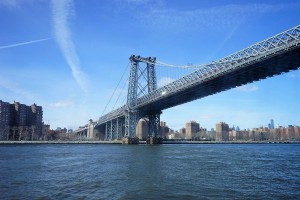 18 Manhattan Bridge